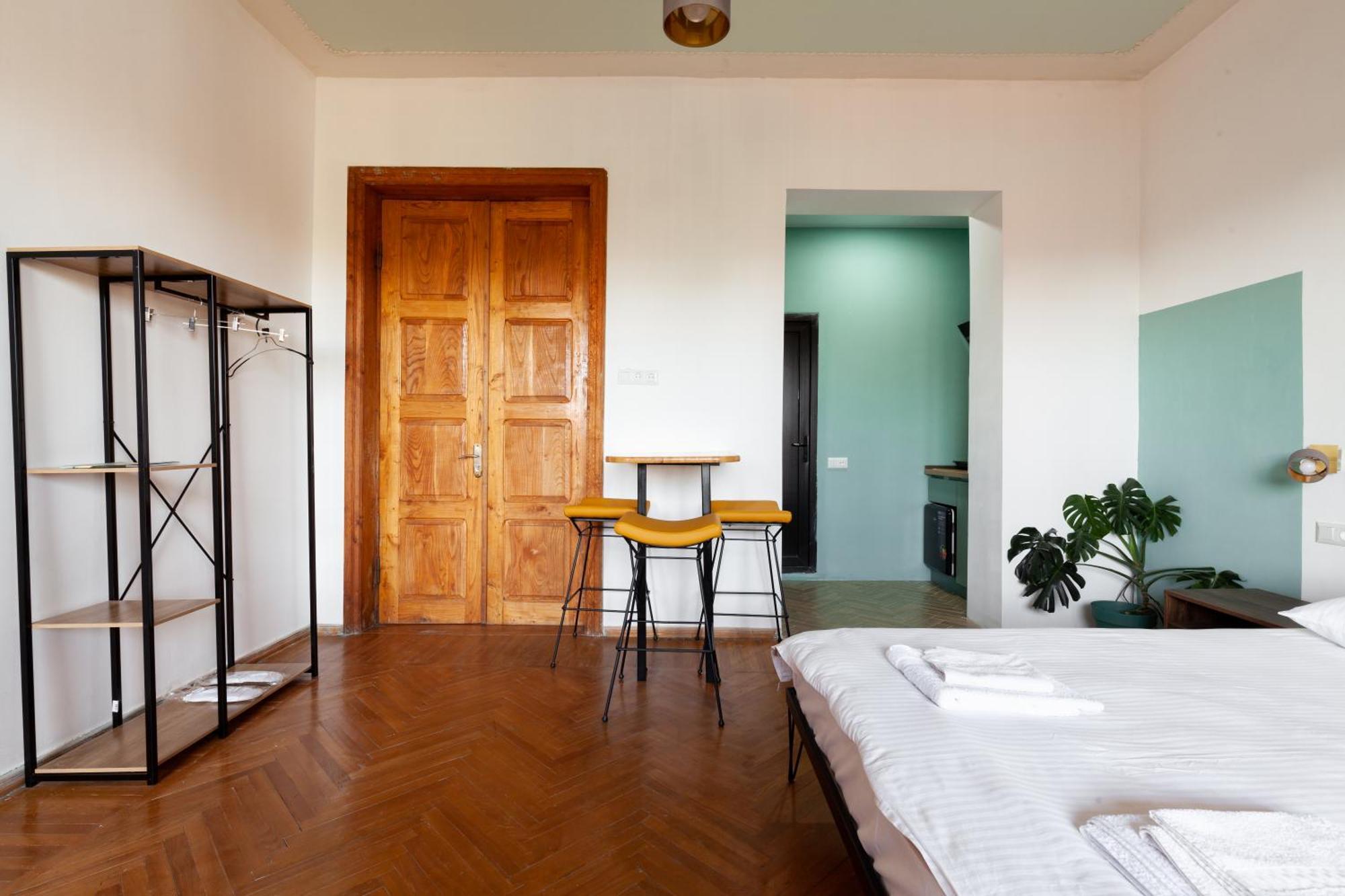Stepin Garden Apartment Kutaisi Exterior photo